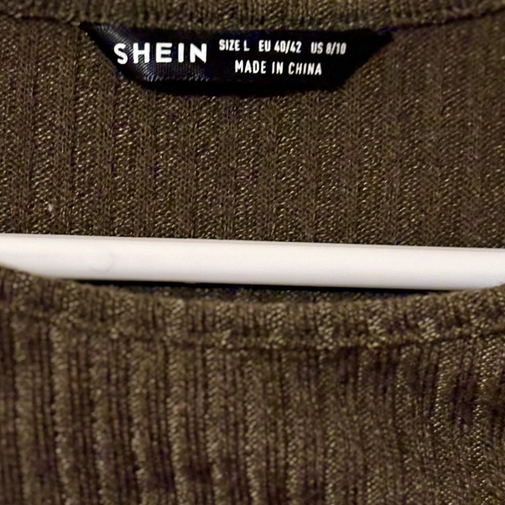 SHEIN - Women’s Long Sleeved Knotted Ribbed Shirt* NWOT - Picture 3 of 3